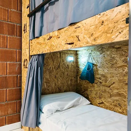 Santiago 15 Monforte Vandrerhjem *