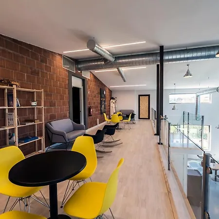 Vandrerhjem Santiago 15 Monforte Monforte De Lemos